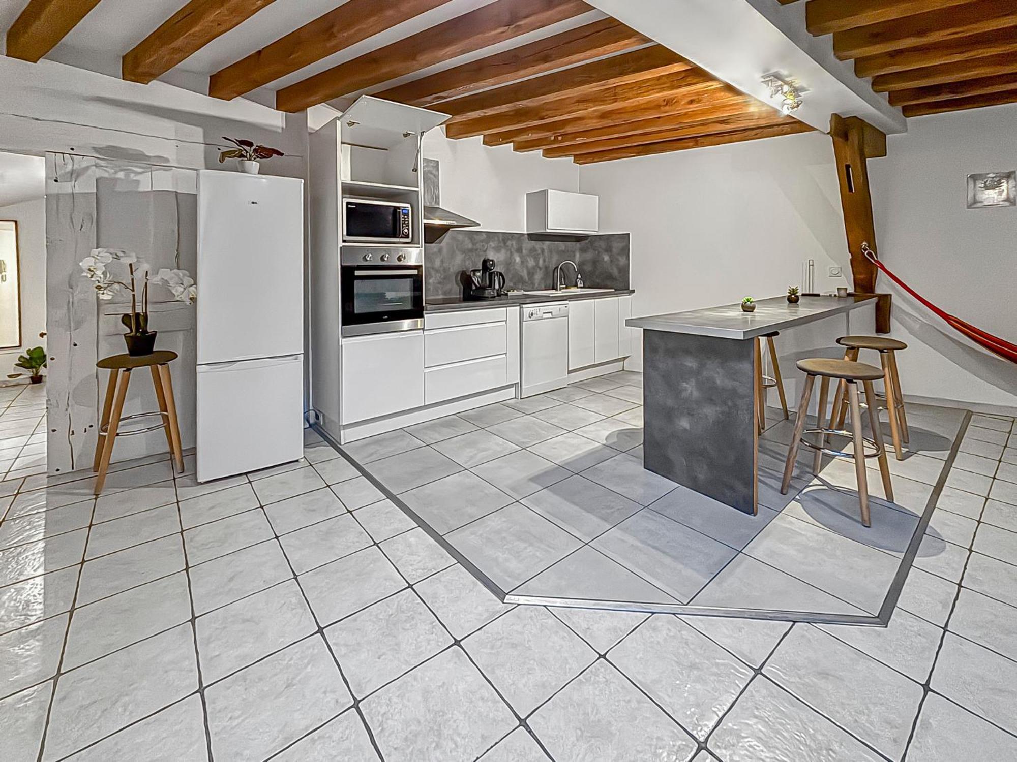 Spacieux & Lumineux Avec Smart Tv Et Wi-Fi Rapide Troyes Exterior photo