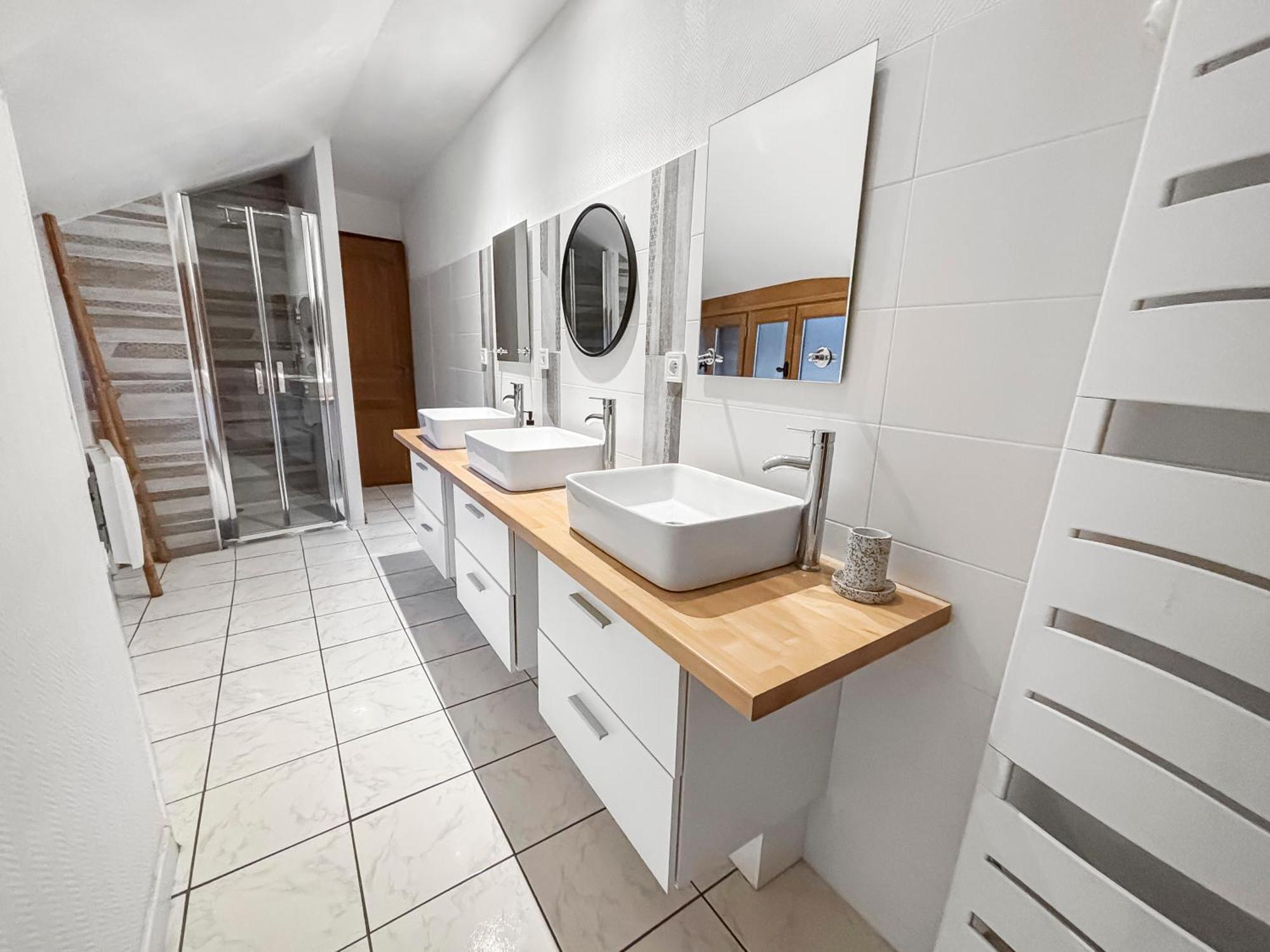 Spacieux & Lumineux Avec Smart Tv Et Wi-Fi Rapide Troyes Exterior photo